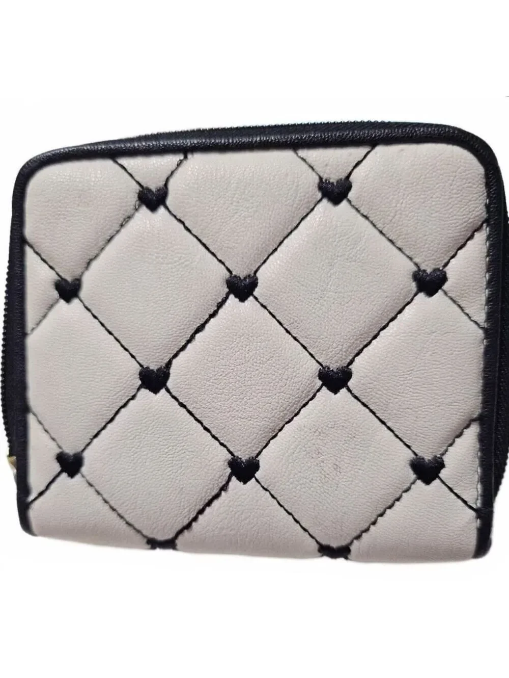 Luv Betsey Quilted Mini Wallet White/Black Hearts Zip Around – Read Flaws